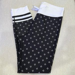 Sarah’s Day Leggings